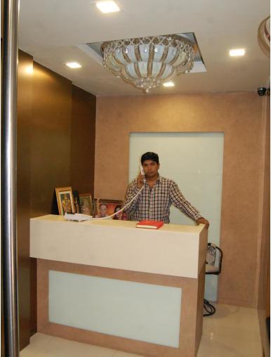 Hotel Poonam Palace Ujjain Eksteriør billede